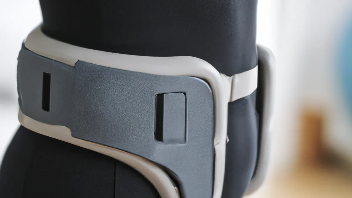 Durable Neck Support for Road Trips