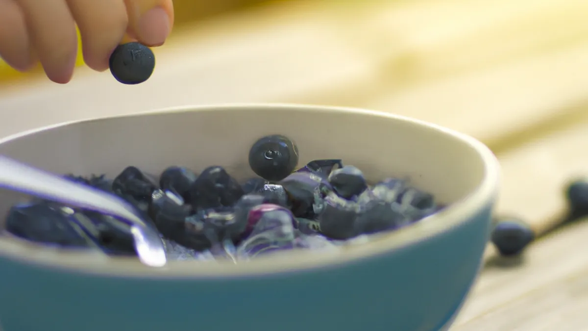 Delicious Bites for Hiking Success