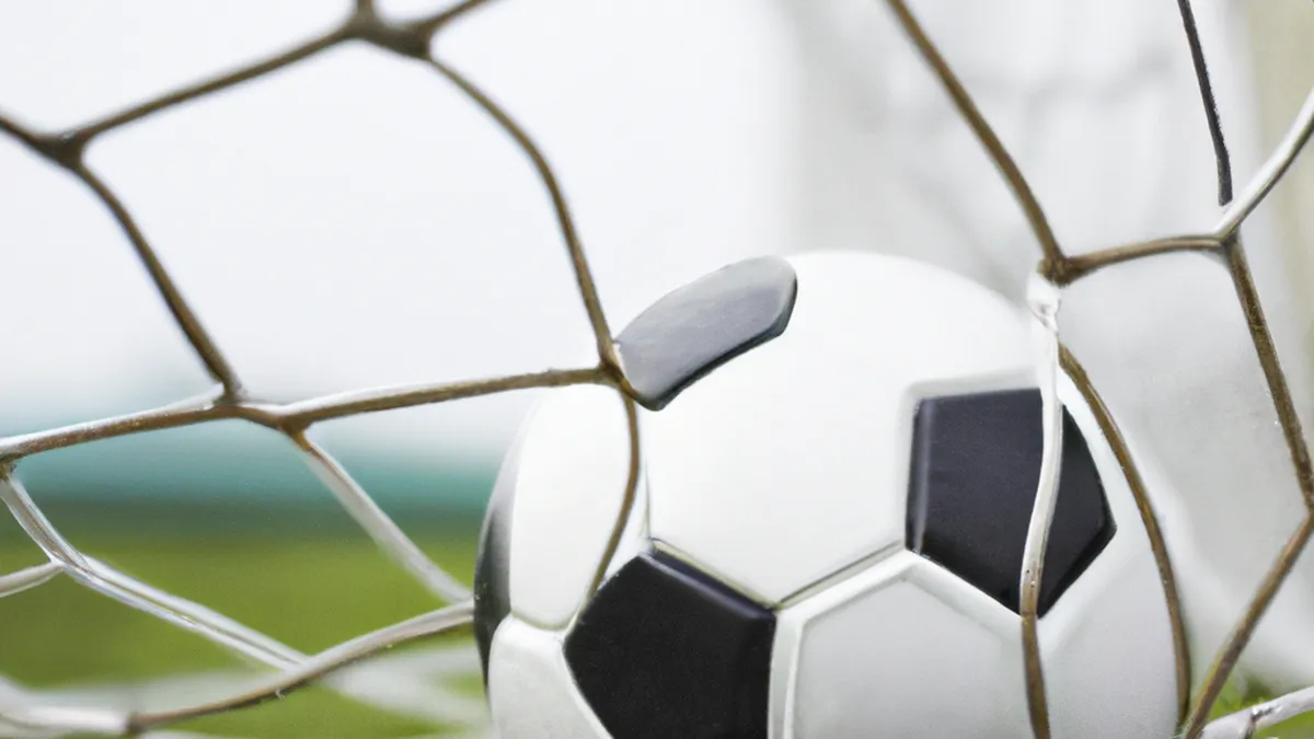 Combine Play and Endurance in Sport